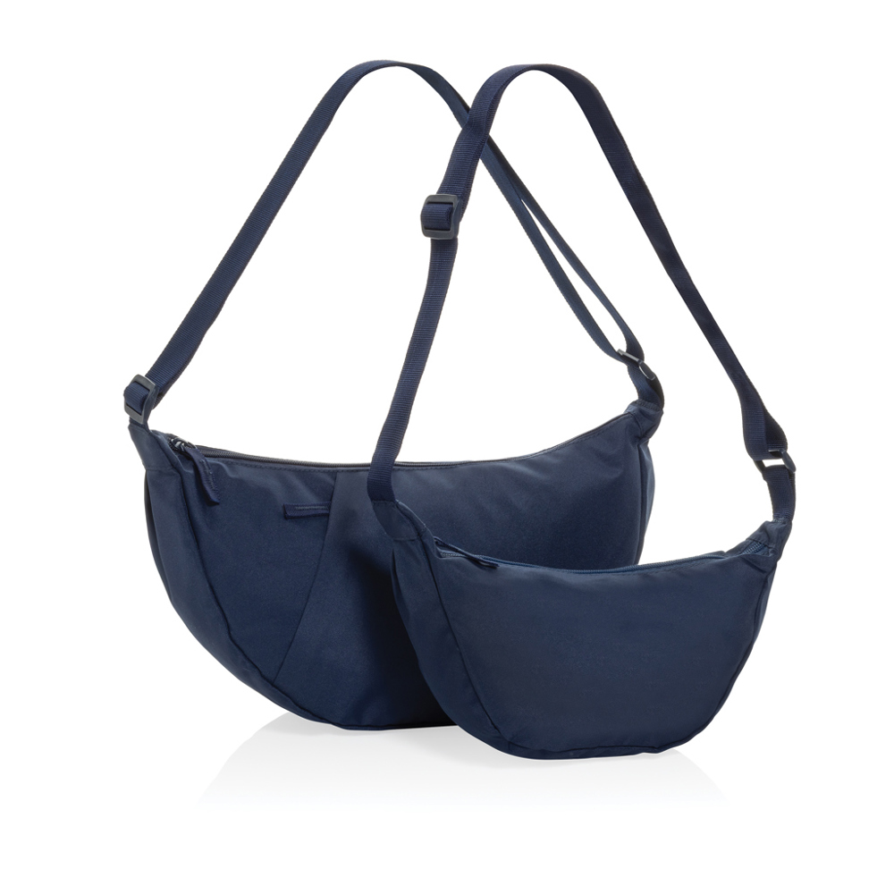 Crescent XL AWARE™ RPET halve maan sling bag
