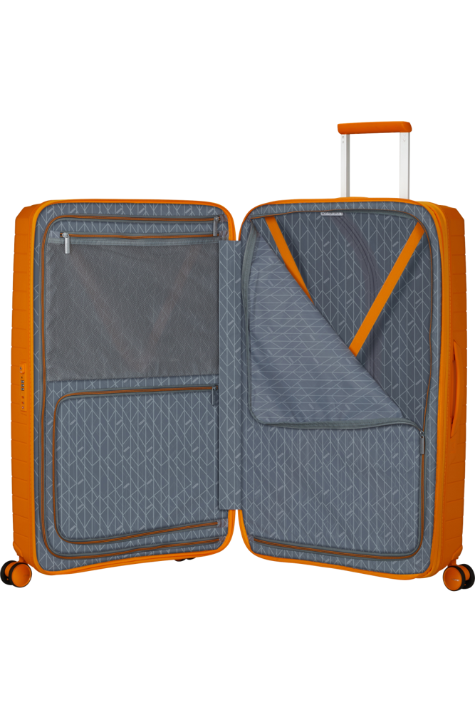 American Tourister Fastforward Spinner 78 EXP.